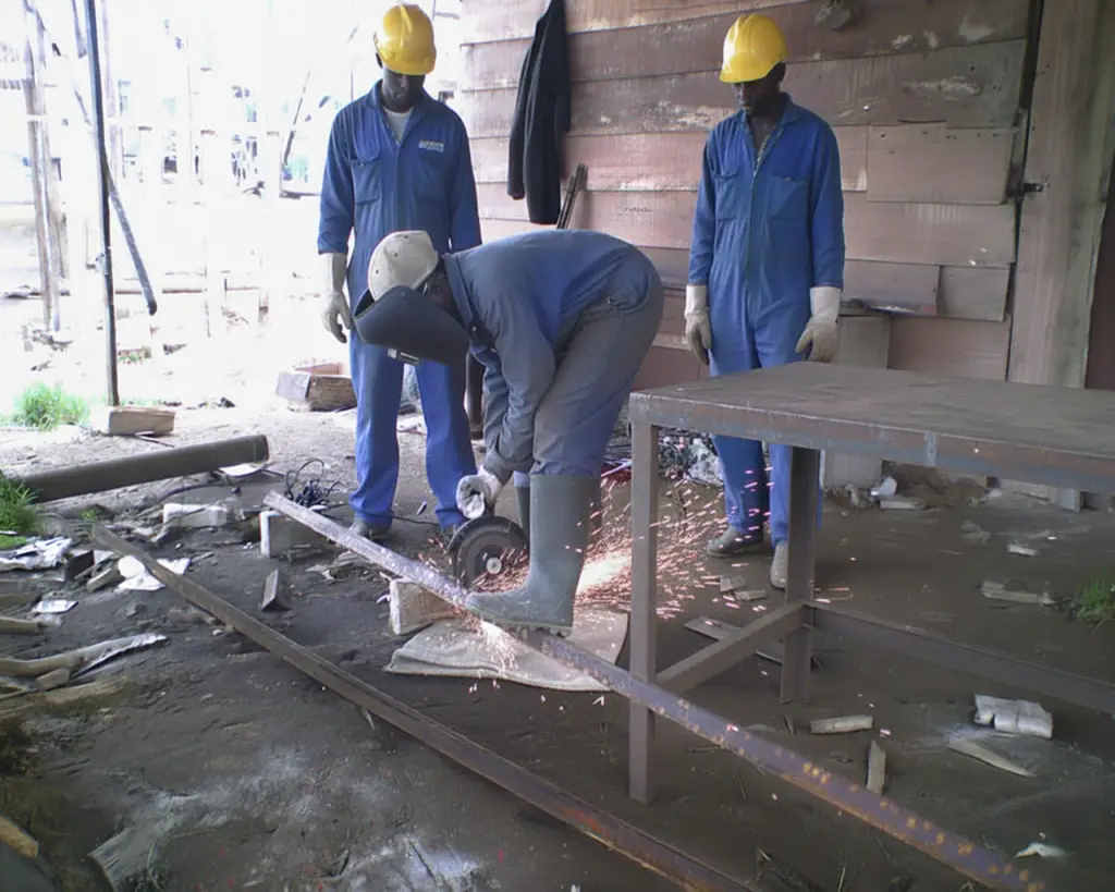 welding and cutting-ppe-welding mask- fabrication-hot work-safe work-cutting machine-workshop safety